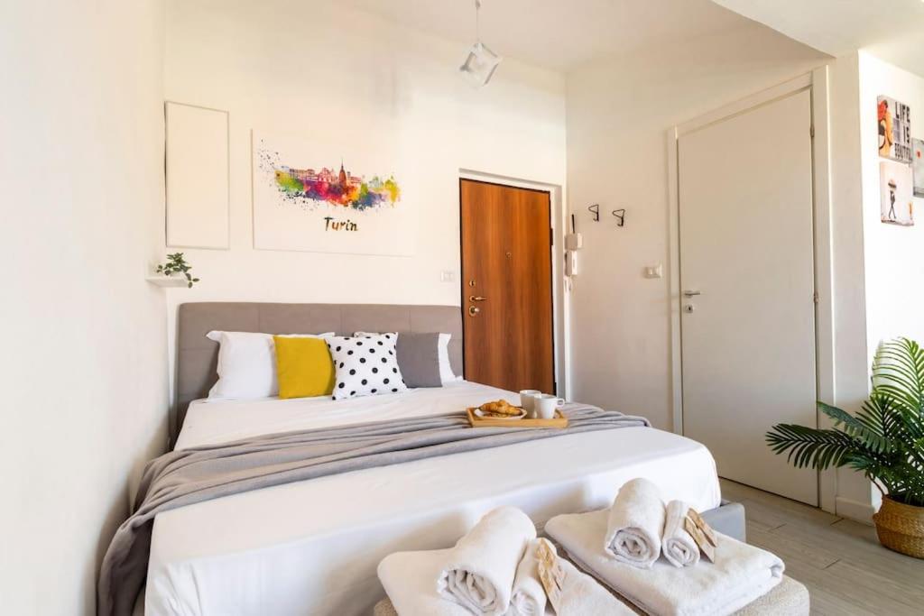Centro Deluxe Suite Con Wi-Fi E Netflix Turijn Buitenkant foto